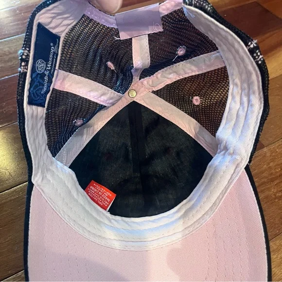 Smith & Wesson officially licensed youth toddlertrucker hat pink black and gray - Picture 4 of 5
